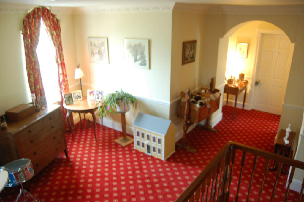 Clemenstone House B&B Cowbridge Eksteriør billede